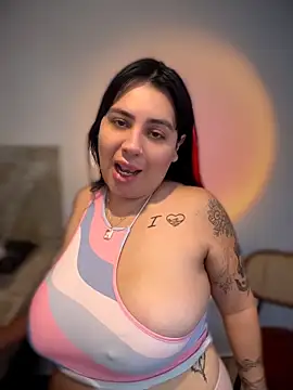 victoria amatista  online show from 05/16/26, 03:33
