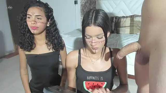 Snapshot of Red_house_333 chatting on 10/22/25, 07:46 Red house 333 online show from 10/22/25, 07:46