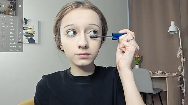 TaiteFairfield online show from 02/21/26, 07:42