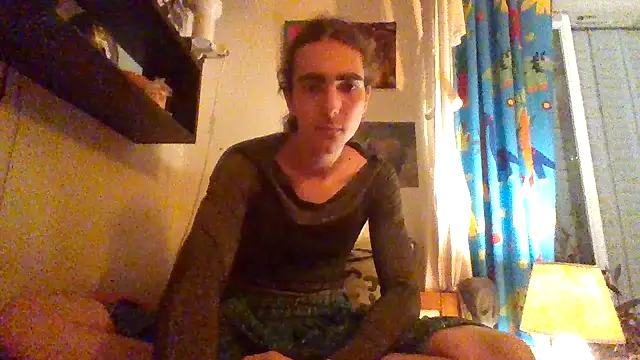 Snapshot of SinfulSilhouette chatting on 07/21/26, 10:01 SinfulSilhouette online show from 07/21/26, 10:01