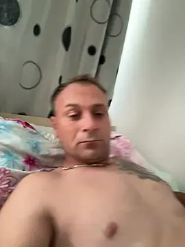hotcuple002 online show from 06/30/26, 11:33