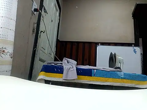 juanpa8453 online show from 03/06/26, 04:58