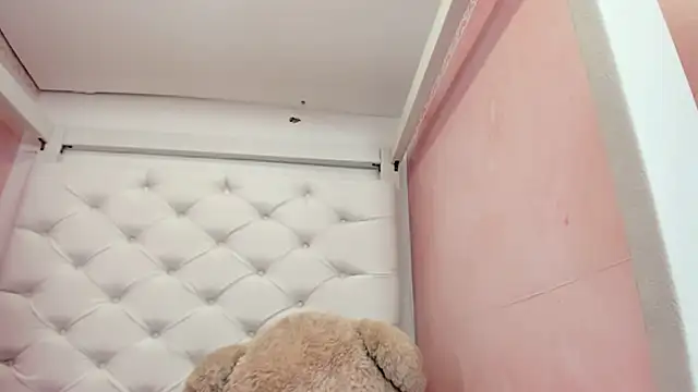 eimy skinny  online show from 02/27/26, 01:00