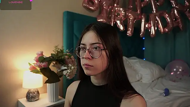 ywixos online show from 02/26/26, 02:38