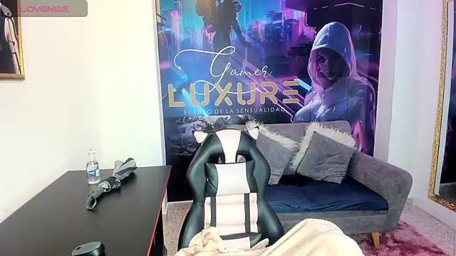 Liamartinn online show from 10/31/25, 02:07