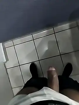 Leofj007 online show from 11/03/25, 05:47