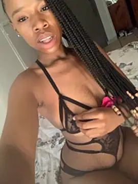 Snapshot of pureev23Bigmomma chatting on 02/25/26, 06:56 pureev23Bigmomma online show from 02/25/26, 06:56