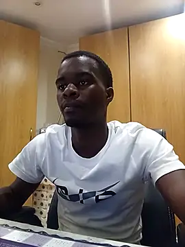 zulublackmamba666 online show from 02/09/26, 10:41