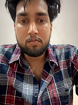 Snapshot of aka_big chatting on 02/19/26, 04:25 aka big online show from 02/19/26, 04:25