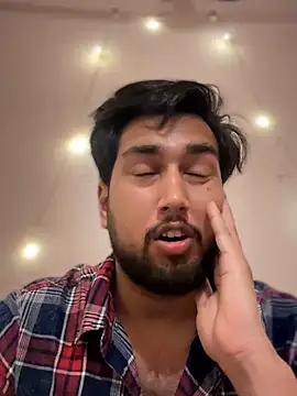 Snapshot of aka_big chatting on 02/21/26, 04:19 aka big online show from 02/21/26, 04:19