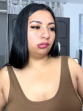 Issa Santana online show from 11/23/25, 05:35