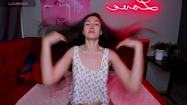 Tina Porter online show from 12/02/25, 01:33