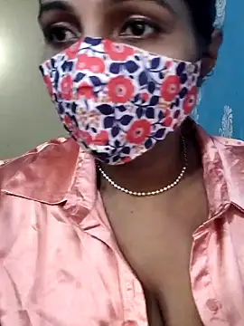 Hotty Sonali online show from 10/06/25, 03:20