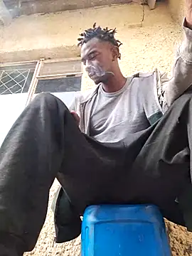 Snapshot of BBC_RILEYG chatting on 11/13/25, 06:01 BBC RILEYG online show from 11/13/25, 06:01