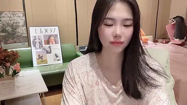 suki-1 online show from 09/22/25, 09:11