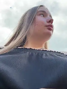 Snapshot of StephanieMur chatting on 09/10/25, 05:29 StephanieMur online show from 09/10/25, 05:29