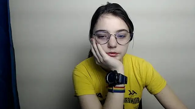 Sun Shine   online show from 02/17/26, 06:47