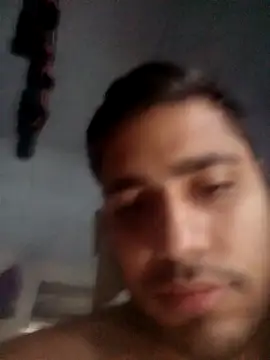 Desirock001 online show from 10/31/25, 02:23