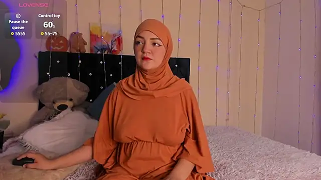 Snapshot of Dana-Alabi chatting on 02/13/26, 12:23 Dana-Alabi online show from 02/13/26, 12:23