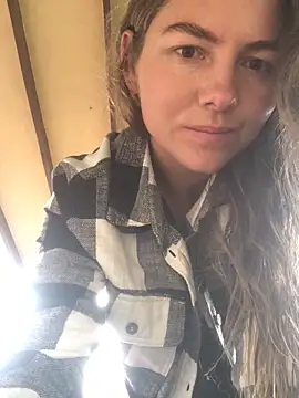 Angiehuston1 online show from 03/05/26, 01:07