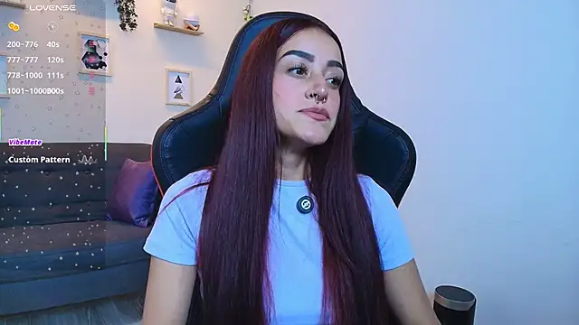 ViolethRosse online show from 10/15/25, 07:25