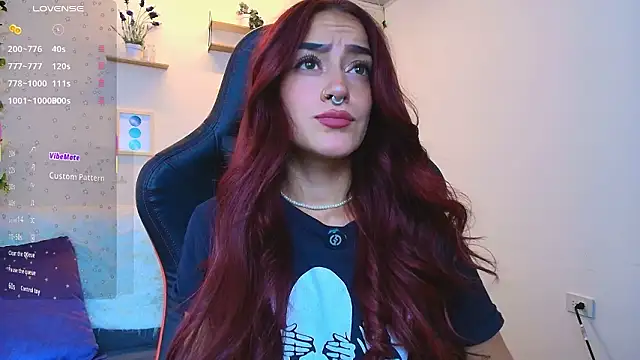 ViolethRosse online show from 02/25/26, 12:31