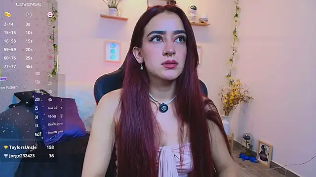 ViolethRosse online show from 07/06/26, 03:14