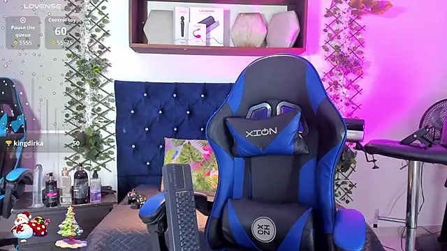  taylor black online show from 12/01/25, 09:09