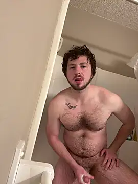 Snapshot of blueeyedman8 chatting on 12/18/25, 05:41 blueeyedman8 online show from 12/18/25, 05:41