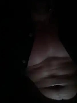 Snapshot of diamondjeffpt chatting on 10/28/25, 03:43 diamondjeffpt online show from 10/28/25, 03:43