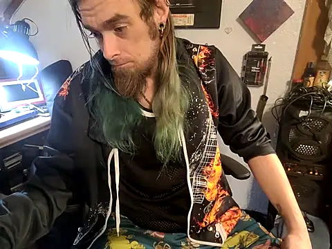 thejuicybacon online show from 10/24/25, 11:56