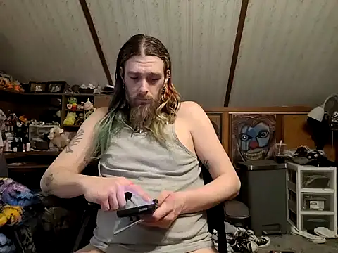 thejuicybacon online show from 05/04/26, 05:20