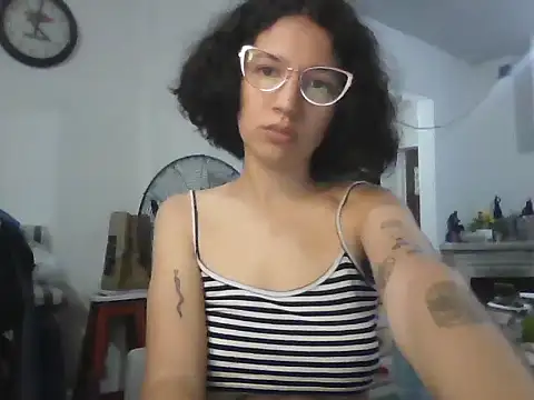 loliporomero online show from 09/29/25, 01:33