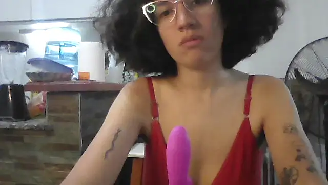 loliporomero online show from 10/18/25, 02:58