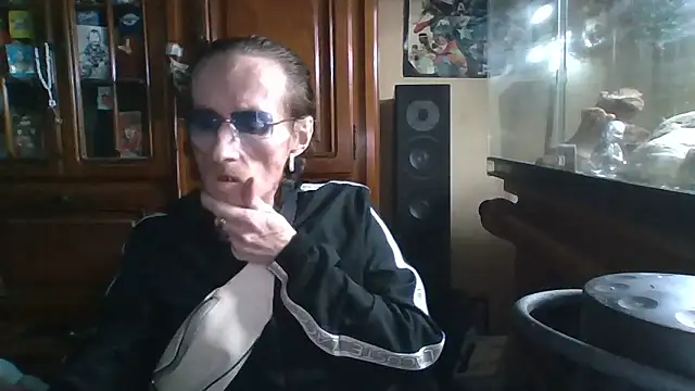 zipman92 online show from 01/13/26, 02:55