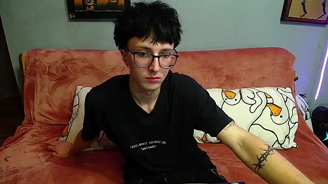 8goat online show from 09/26/25, 10:03