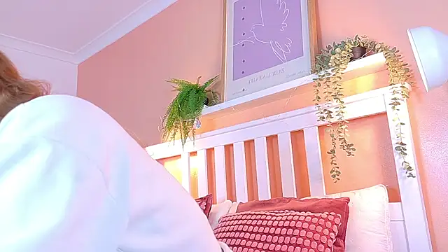 BelaMiller  online show from 10/14/25, 11:44