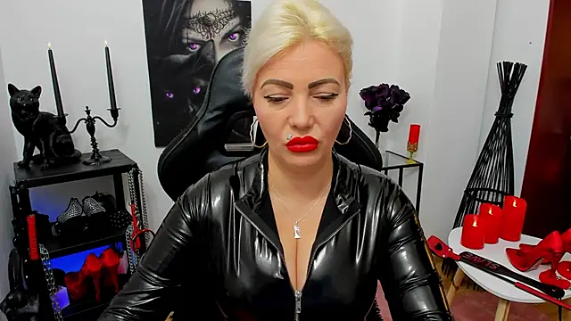 demisweet online show from 03/10/25, 11:32