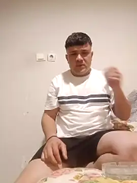 nihattttttttttttttt online show from 12/18/25, 07:09