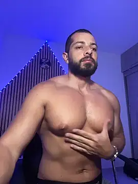 Snapshot of magnumchris chatting on 02/14/26, 04:20 magnumchris online show from 02/14/26, 04:20