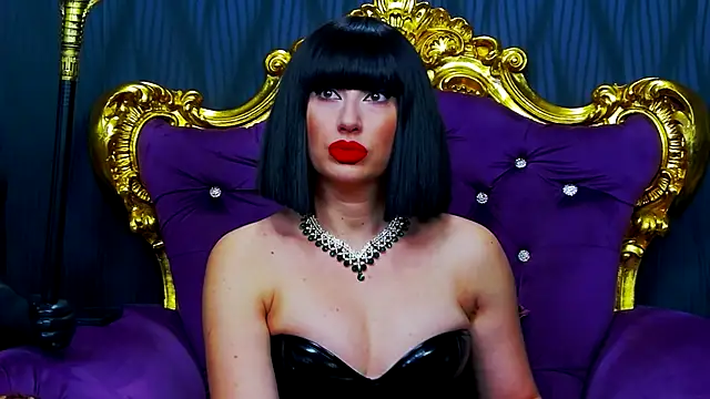 LaraMaeve online show from 12/05/25, 06:11