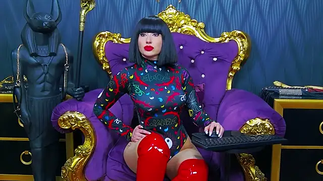 LaraMaeve online show from 04/19/26, 04:45