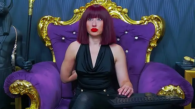 Snapshot of LaraMaeve chatting on 08/05/26, 04:59 LaraMaeve online show from 08/05/26, 04:59