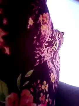 aunty sumy online show from 11/21/25, 03:16