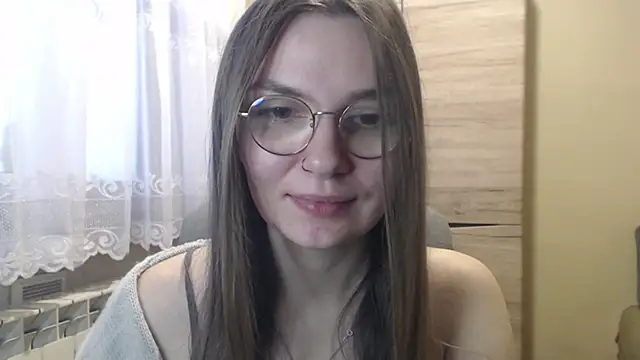 LooveELLYx online show from 01/04/25, 07:45