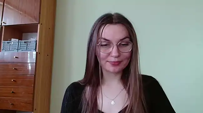 LooveELLYx online show from 01/31/25, 11:46