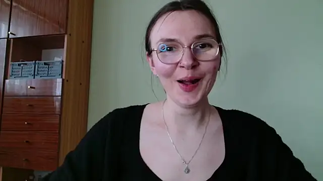 LooveELLYx online show from 02/26/25, 02:46