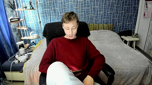 CuteBoy228 online show from 04/24/26, 03:03