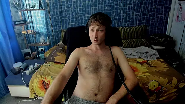 Snapshot of CuteBoy228 chatting on 07/29/26, 10:13 CuteBoy228 online show from 07/29/26, 10:13