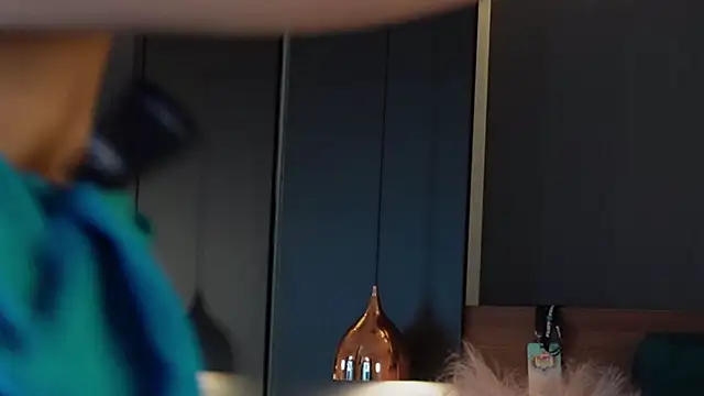 EmilyTrix online show from 01/12/26, 09:14